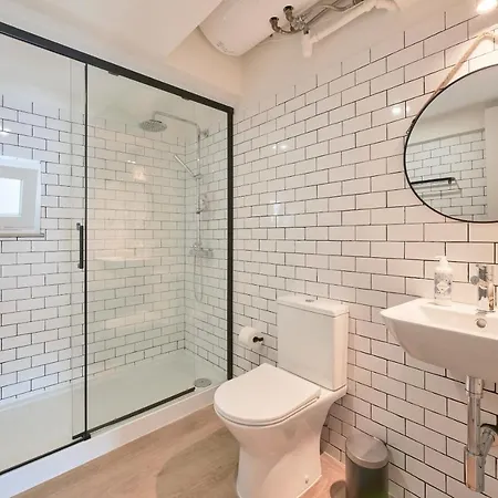 Alfama Village Apartment *