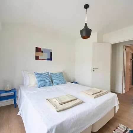 Alfama Village Apartment