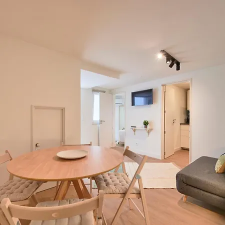 Alfama Village Apartment